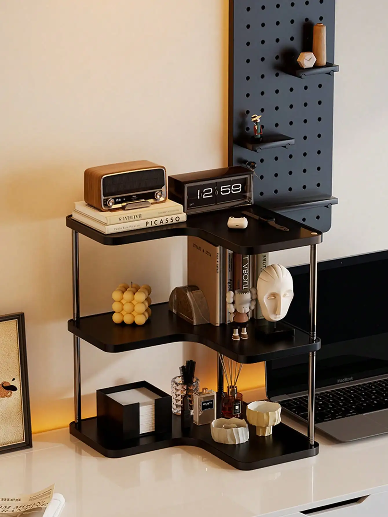 This 1 Piece Triangular Shelf Is Designed To Perfectly Fit Corner Spaces. The Multi-Layer Storage Design Can Hold Coffee Accesso