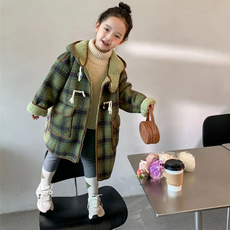 여아용 체크 무늬 암소 뿔 버클 모직 코트, 중간 길이, 트렌디 모직, 어린이 겨울 코트, 가을 겨울, 2024 신상