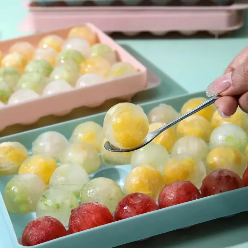 Creative Homemade Round Ice Cube 33 Compartment Ice Ball Box With Lid