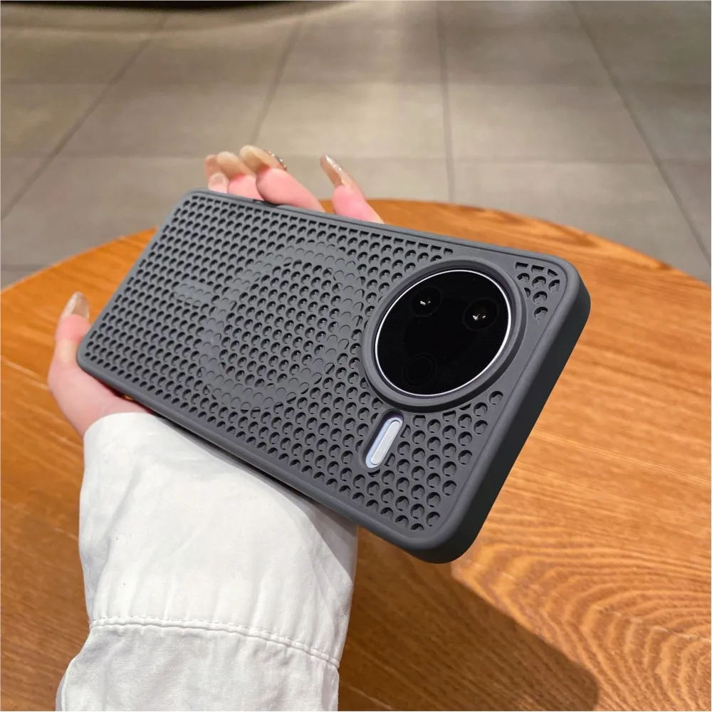 Breathable Cooling Heat Dissipation Case with Magsafe Compatibility