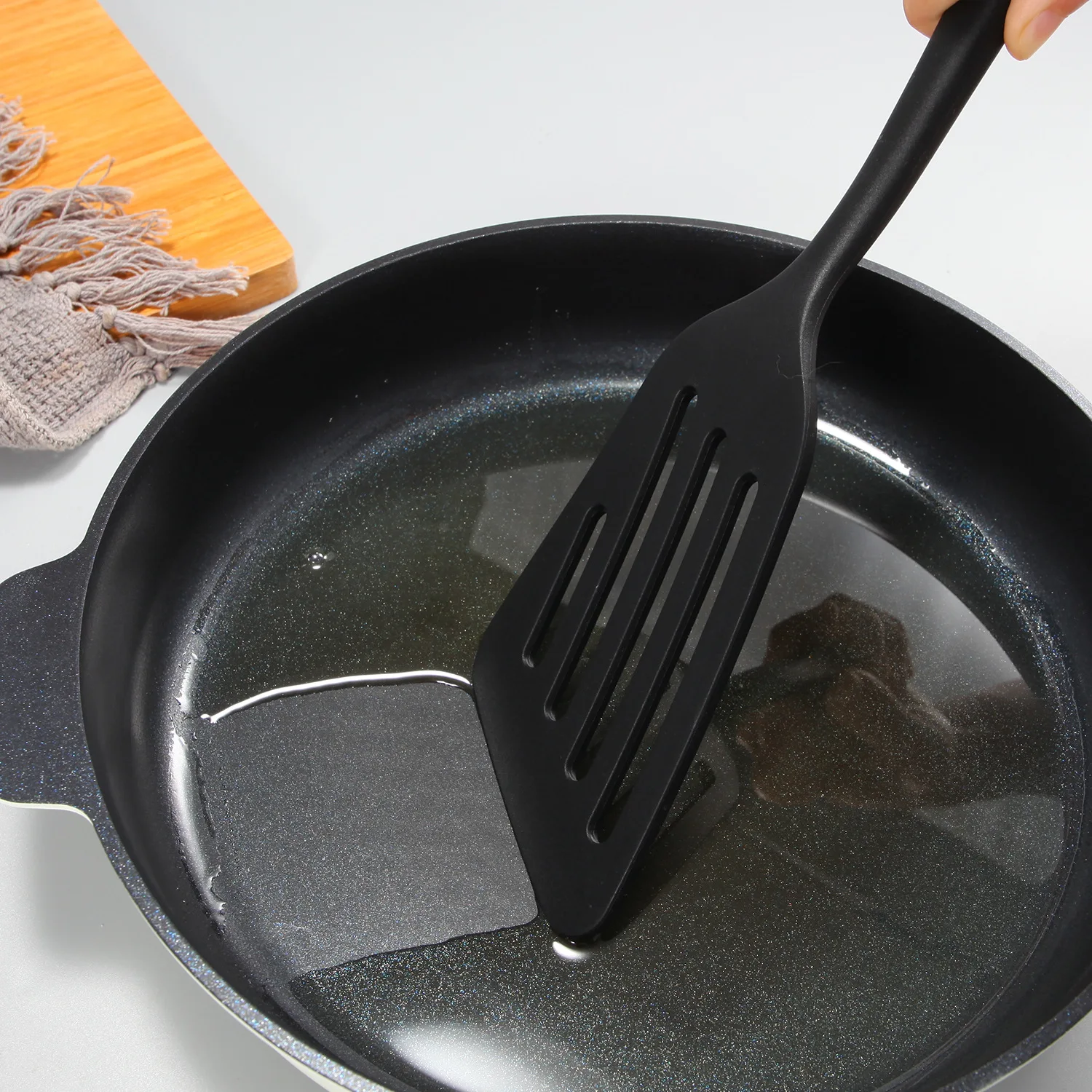 Stainless Steel Silicone Cooking Spatula Deep Frying Pan Noodle Silica Gel Pancake