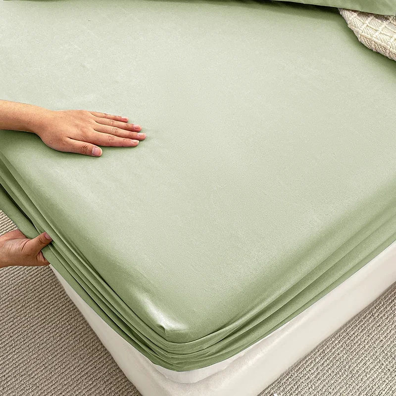Luxurious Ultra-Soft Microfiber Elastic Fitted Bed Sheet