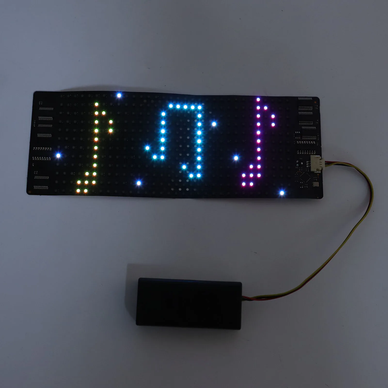LED 디스플레이 야구 모자 앱 프로그래밍 가능 조절 가능 면 소재 탈부착 가능 12x32 LED 디스플레이 모자
