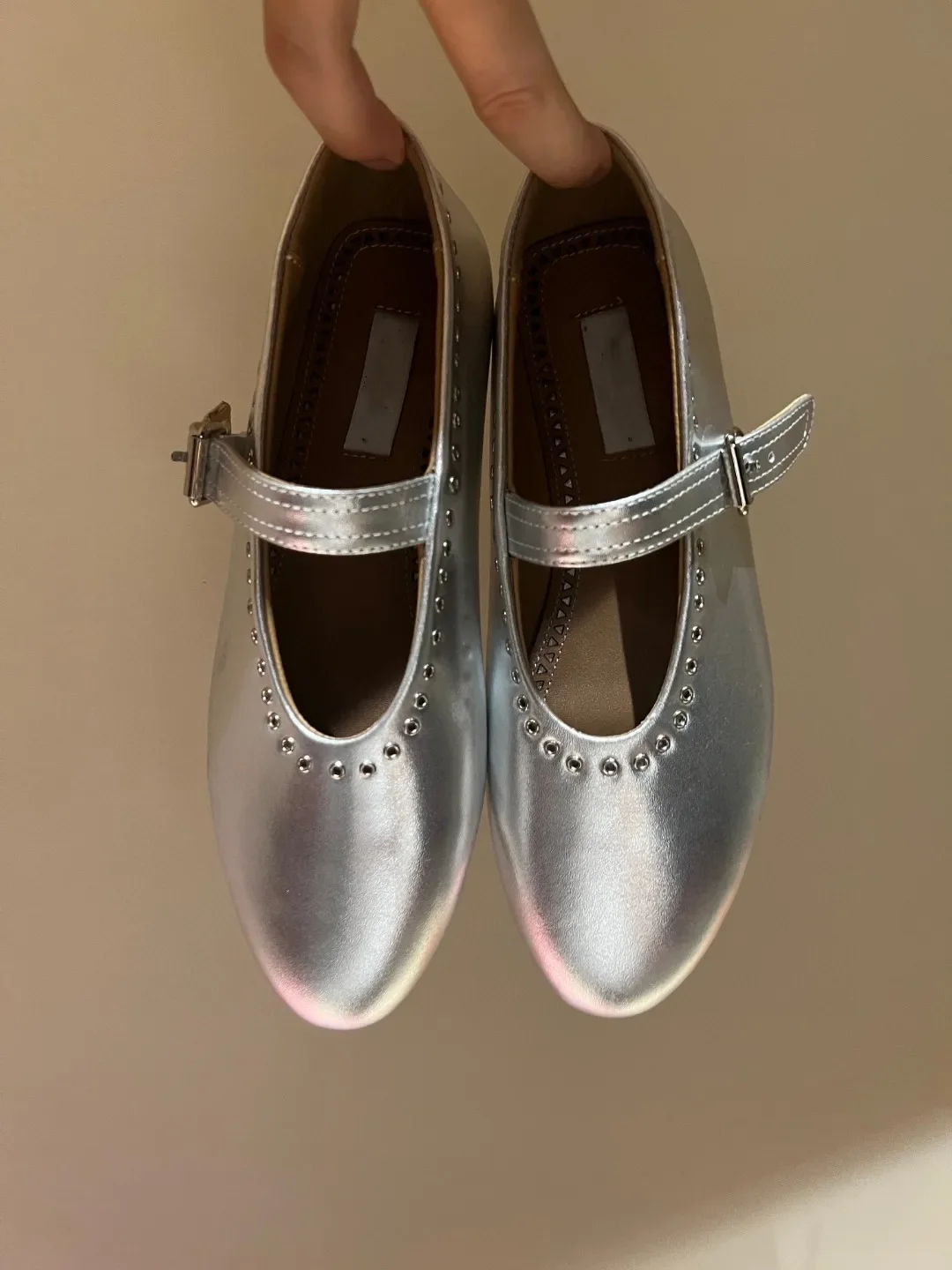 22024 valós bőrből Futam Fokhagymagerezd Tánckötelmény cipők diamond-inserted studded loafers Lezser Fényűzés designed flats számára Nők Megmunkalás cipők