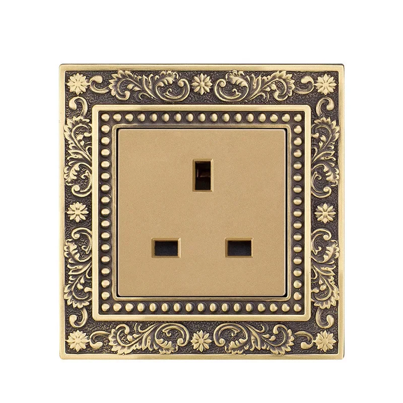 UK Socket