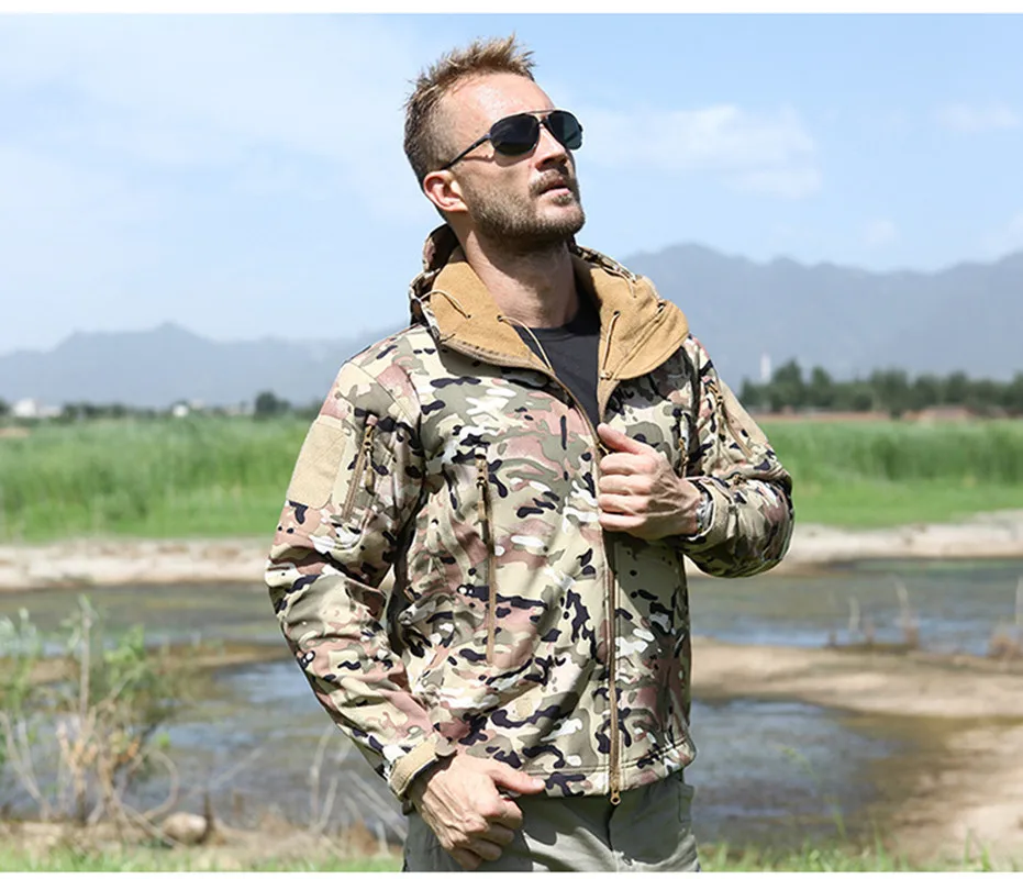 

New Outdoor Warm Shark Skin Soft Shell Special Tactical Training Plush Thickened Waterproof Windproof Jacket Pants Suit