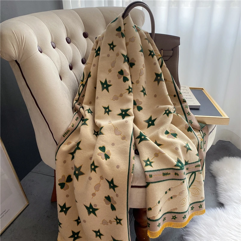 louis vuitton print blanket