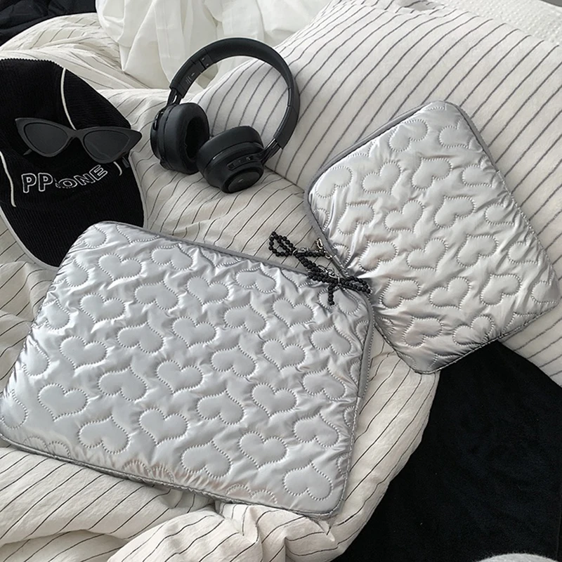 Cute Heart Design Tablet and Laptop Sleeve - Korean Version