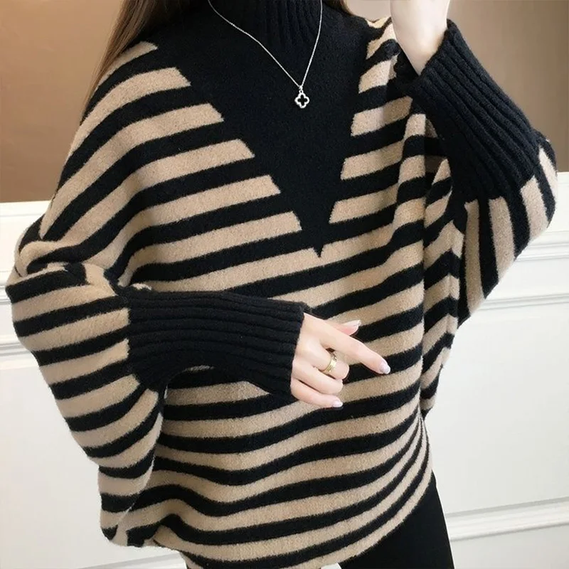 

Autumn Winter Hot Selling Striped Bat Sleeve Sweater for Women 2024 New Loose and Thickened High-end Knitted Fake Two-piece Top