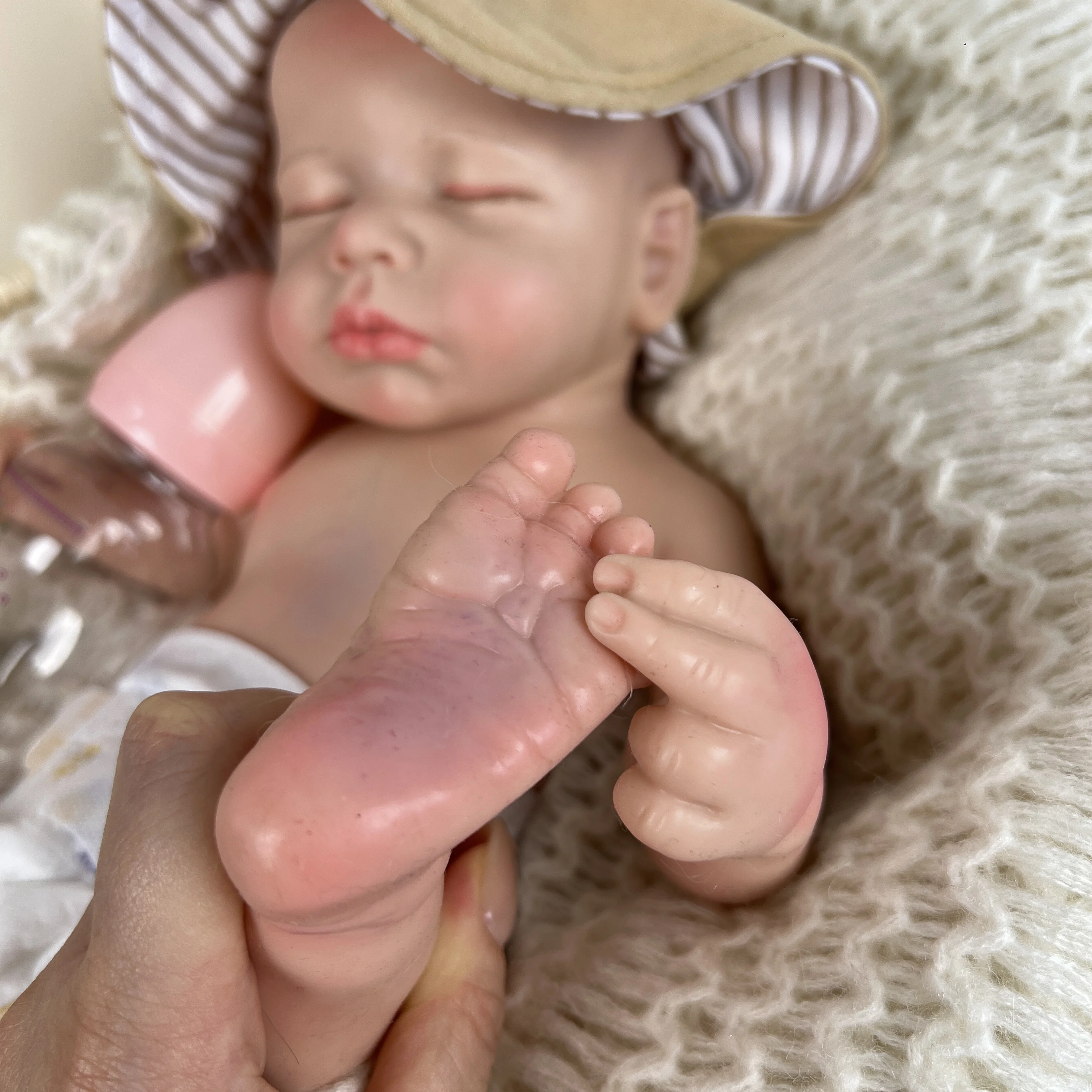 Solid Silicone Bebe Reborn Girl 13Inch Handmade Painted Lifelike Real Art  Reborn Dolls De Muñecas Silicona Boneca Renascida - AliExpress