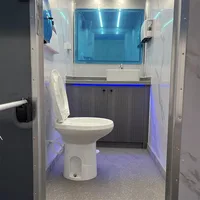 Remorque de toilettes mobiles de luxe pour le glamping, remorque de toilettes portables avec douche, climatisation et éclairage LED pour le camping familial à la plage 5