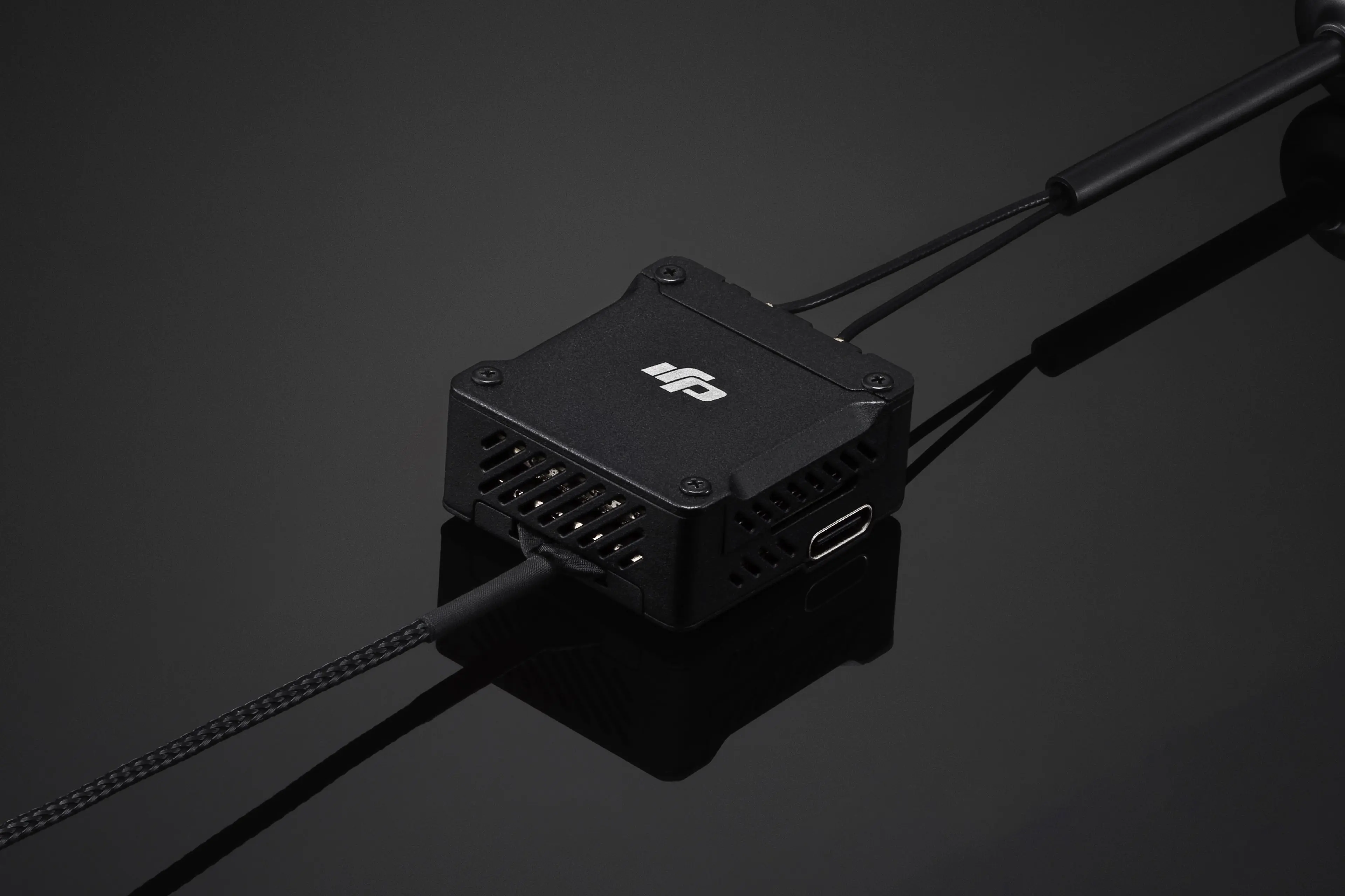 Description Picture 2 of itemOriginal DJ Transmission Module for O3 Air Unit Drone Accessories Video System Works with DJ Goggles 2 & FPV Goggles  Stock Hot