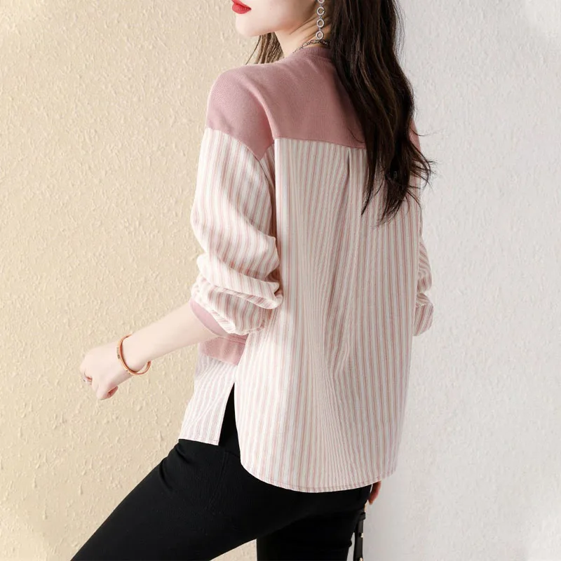 

Spring and Autumn Fashion Trend Spliced Stripe Fake Two Piece Round Neck Versatile Loose Relaxed Age Reducing Women's Sweater