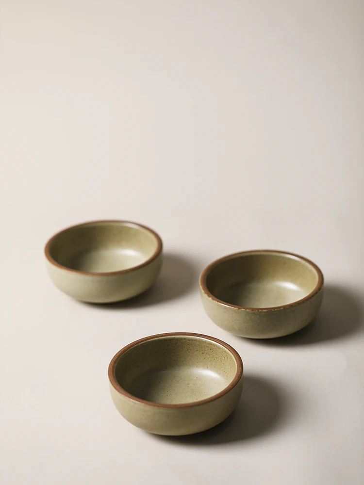 

Японская керамическая тарелка для риса, домашняя одинарная винтажная простая столовая посуда для отеля, десертная тарелка для приготовления яиц на пару, миска для риса