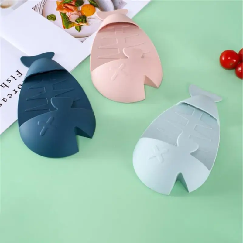 Silicone Mini Oven Mitt Heat Insulation Whale Hand Clip Anti-scalding Microwave Gloves Non-slip Gripper Pot Holder Kitchen Tool