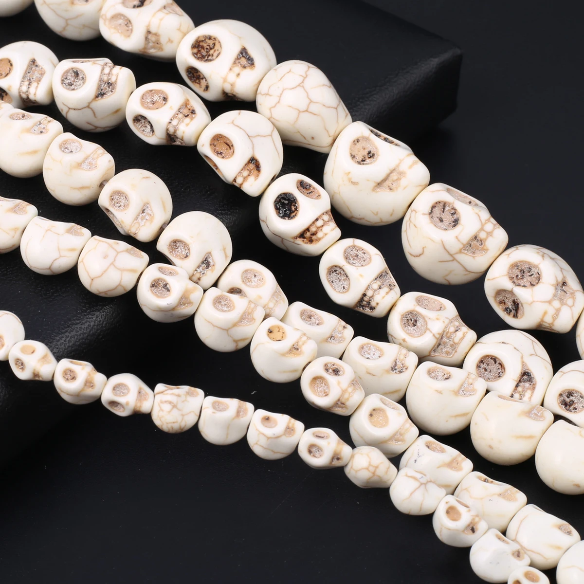 Skull Turquoise Beads 2