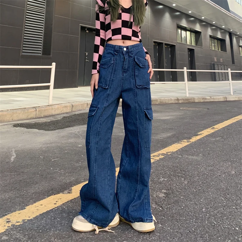 

Loose Women's Jeans