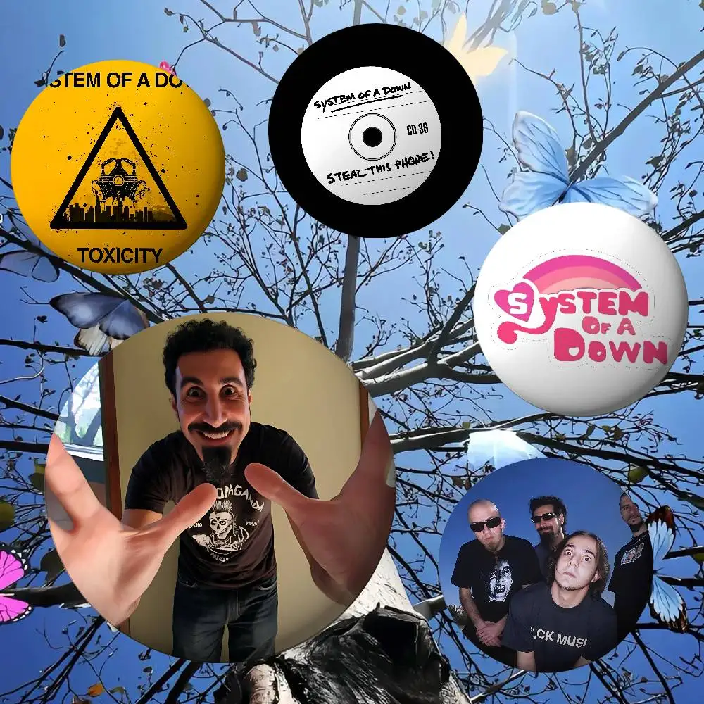 밴드 Cool-S-System-of A Down-W 브로치 세련된 장식 핀 절묘한 원형 배지 가방 액세서리 쥬얼리 선물