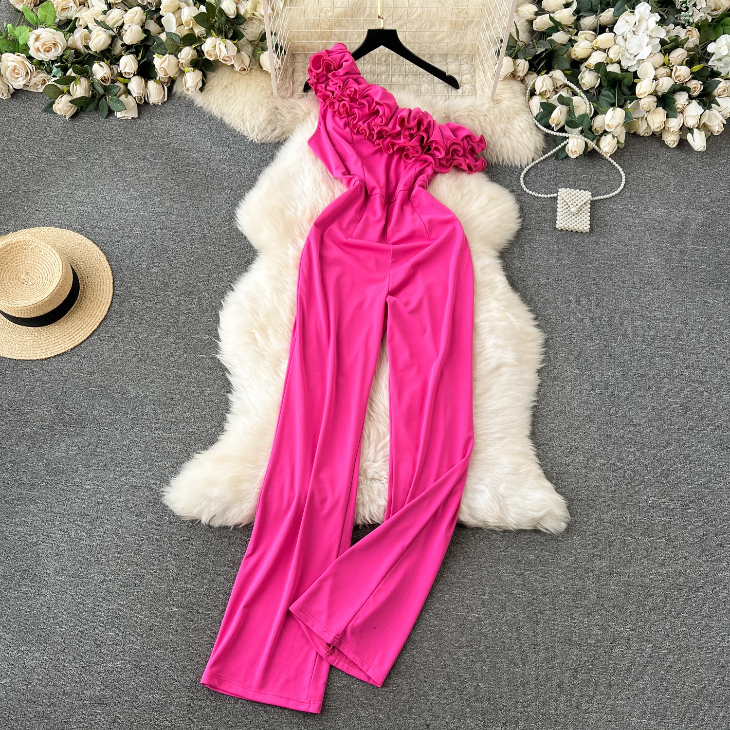 

Clothland Women Sexy Ruffle Jumpsuit Inclined Shoulder Sleeveless Backless Female Pink Long Playsuits Mujer KA422