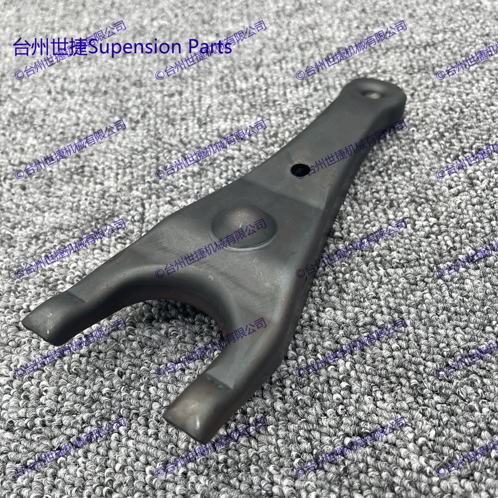 Clutch Release Fork for SUZUKI GRAND VITARA 1999-2005 23211-85F01 Clutch Release Fork