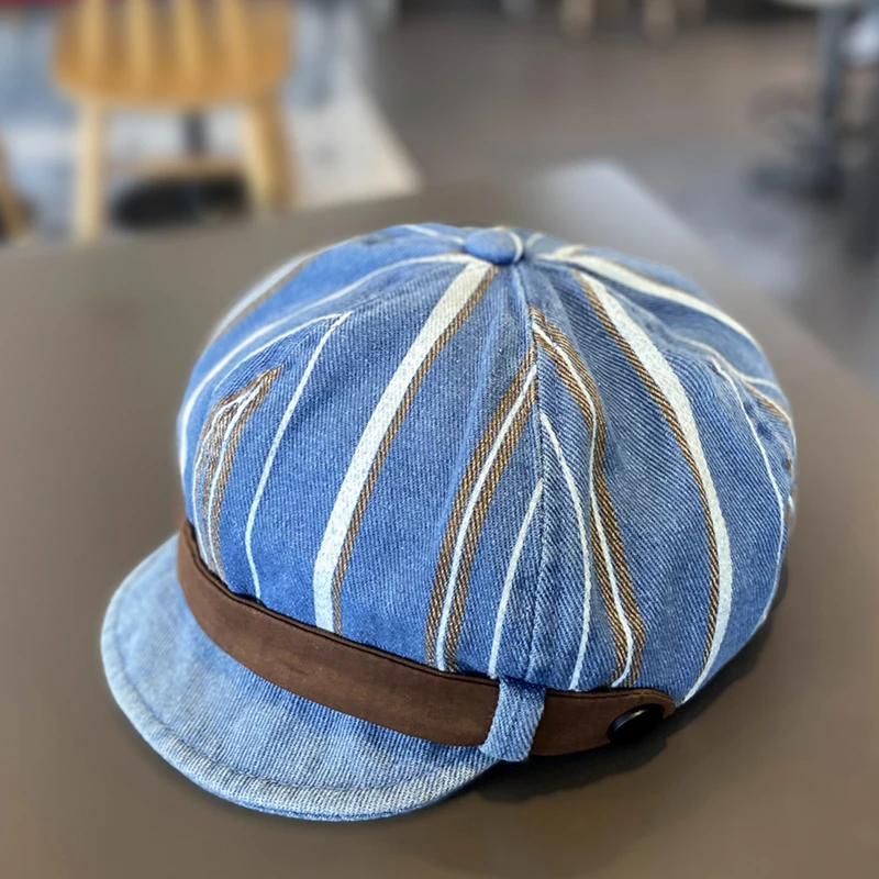 כובע ברט לתינוק מבד כותנה ג'ינס עם שוליים רכים מתכווננים לאביב ולסתיו לשימוש יומיומי, אוניברסלי לתינוקות וילדים בנים ובנות בגילאי 0-3 שנים ​