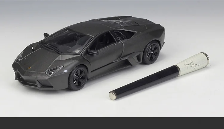 Assembly Version Bburago 1:24 Lamborghini Reventon Alloy