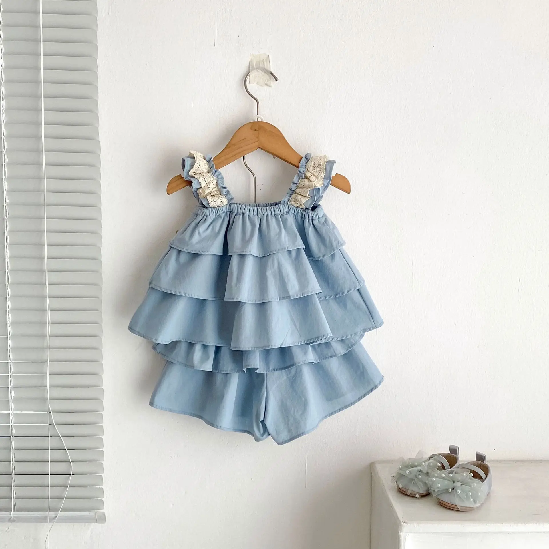 Description Picture 4 of itemSummer New Fashionable Baby Girl Set, Baby Clothes, Casual Children's Clothing, Vest, Cake Suspender Two-piece Set