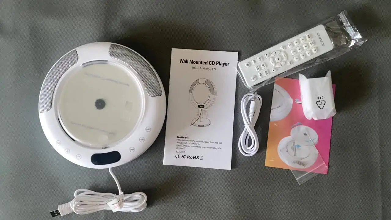 ＣＤプレーヤー KC-607 cdプレーヤーサラウンドサウンドfmラジオbluetooth usb MP3