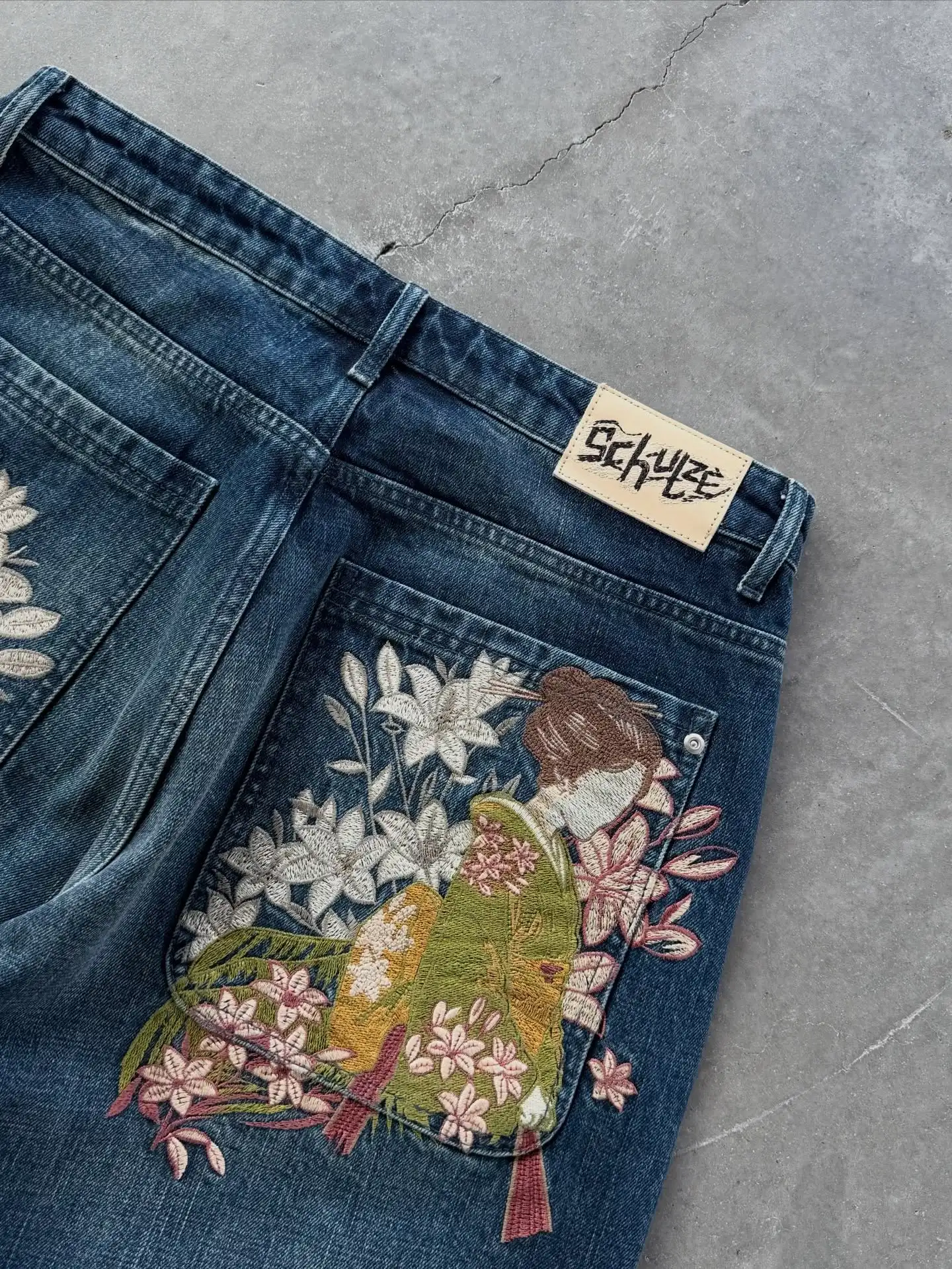 Y2k Retro Blue Wide Leg Denim Shorts Skateboard Streetwear Hip Hop Japan Kimono Embroidered Shorts Men Casual Baggy Jeans Jorts 4