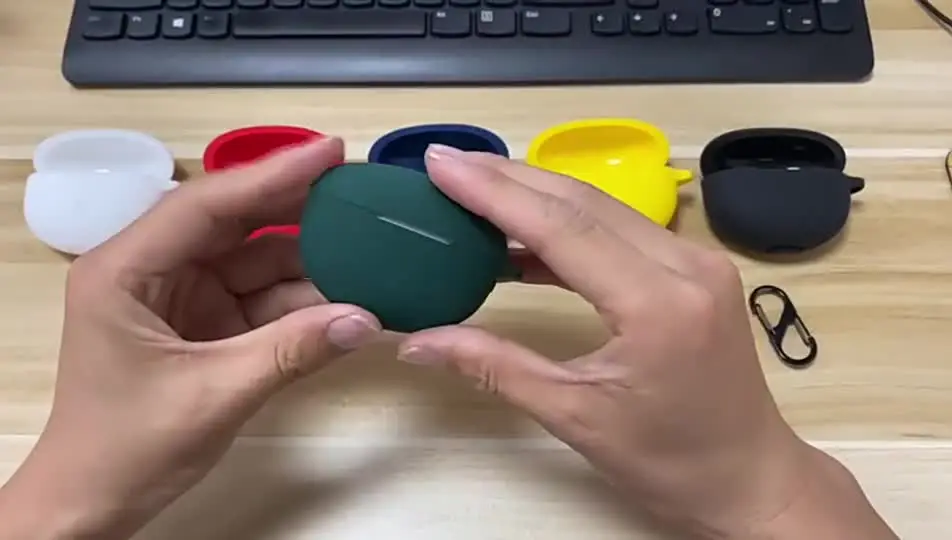 Силиконовый чехол для наушников JBL TUNE FLEX 2