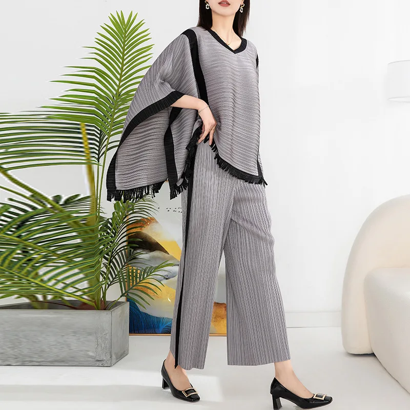 Miyake High-End Pleated Fashion Suit Female 2023 Spring Contrast Color Tassel Cloak Tops High Waist Drooping Straight-Leg Pants
