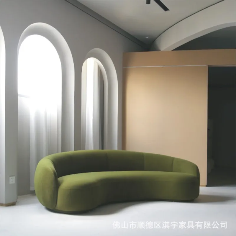 Modern minimalist creative curved sofa