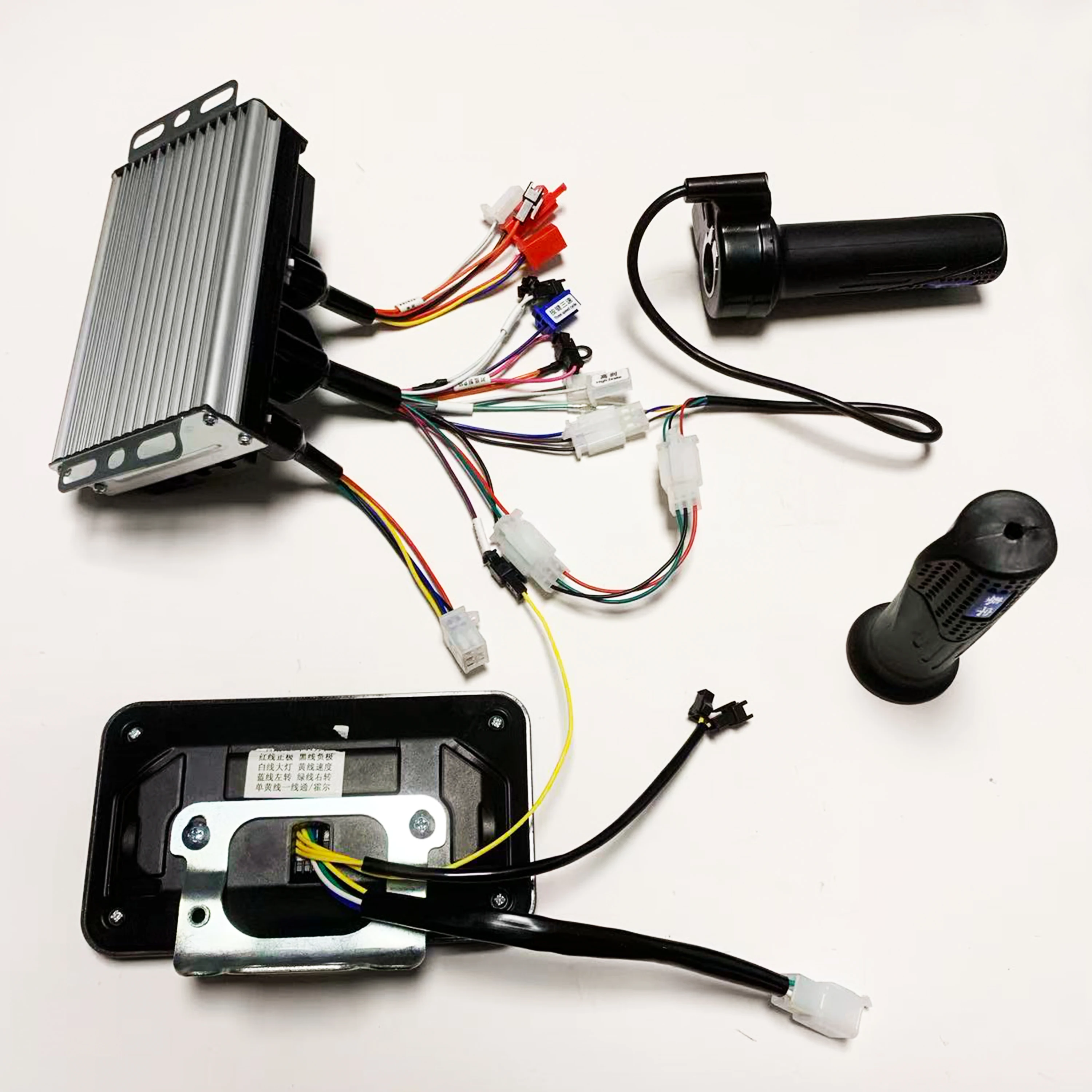 Sine wave 50A 3000W brushless motor controller + 3-speed adjustable throttle + L
