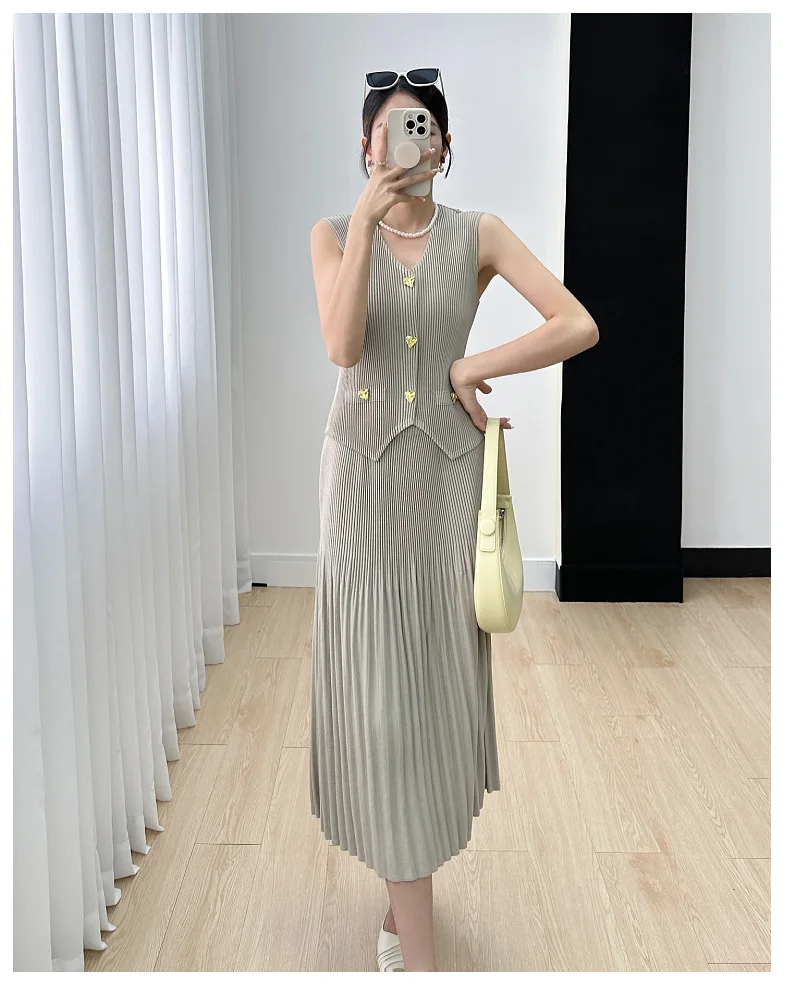 Miyake Fashionable Graceful Suit 2023 Autumn Winter Trend New Classic Style Vest High Waist Drooping Two-Piece Overskirt Suit