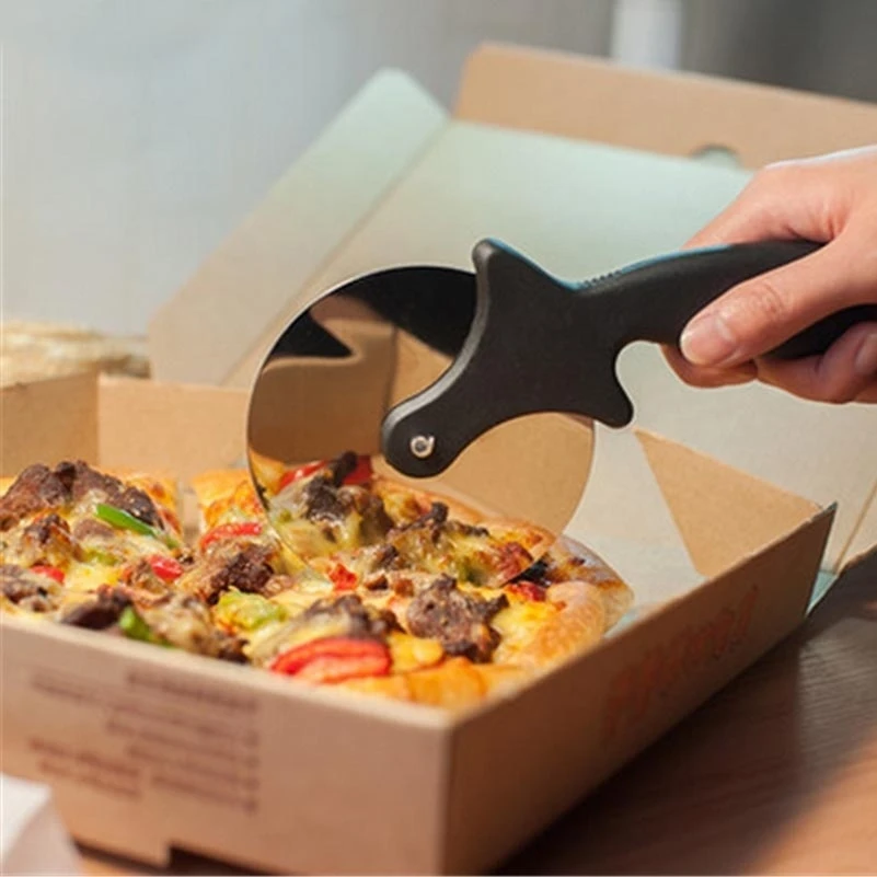 Stainless Steel Round Pizza Cutter