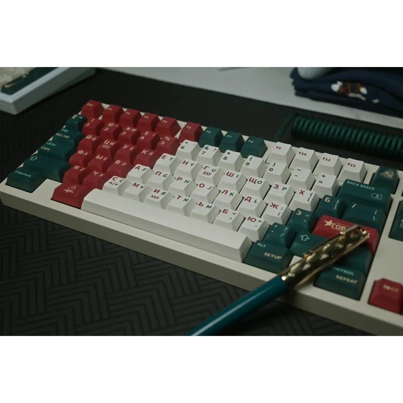 Chaves Conjunto Russo Keycaps Pbt Dye Subbed Key Caps Cereja Perfil Vermelho Branco Verde Gradiente Keycap para 61 64 68 84 87 96 980 142 - Imagem 2