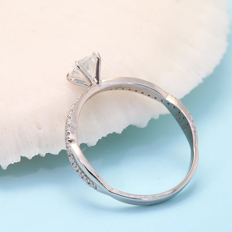 0.5CT CVD Lab Diamond Engagement Ring 2
