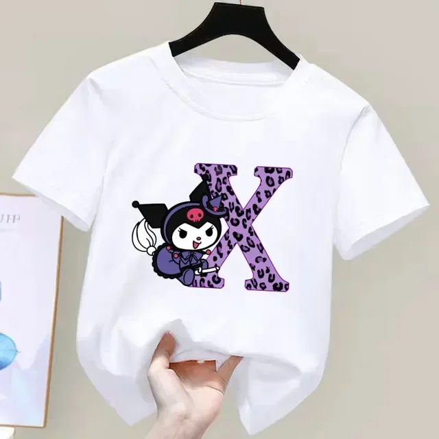 thumbnail image 1 of Camiseta de manga corta de verano para niños de Sanrio con letras de la A a la Z de Kuromi Anime, ropa suave con forma de corazón para niñas, regalo de cumpleaños kawaii, 1 of 5