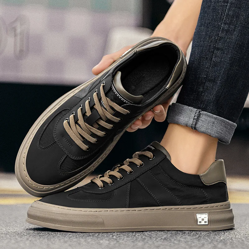 

Fashion Board Shoes for Men Casual Lace Up Lightweight Sneakers Non-slip Comfortable Round Toe Flats Zapatillas De Hombre