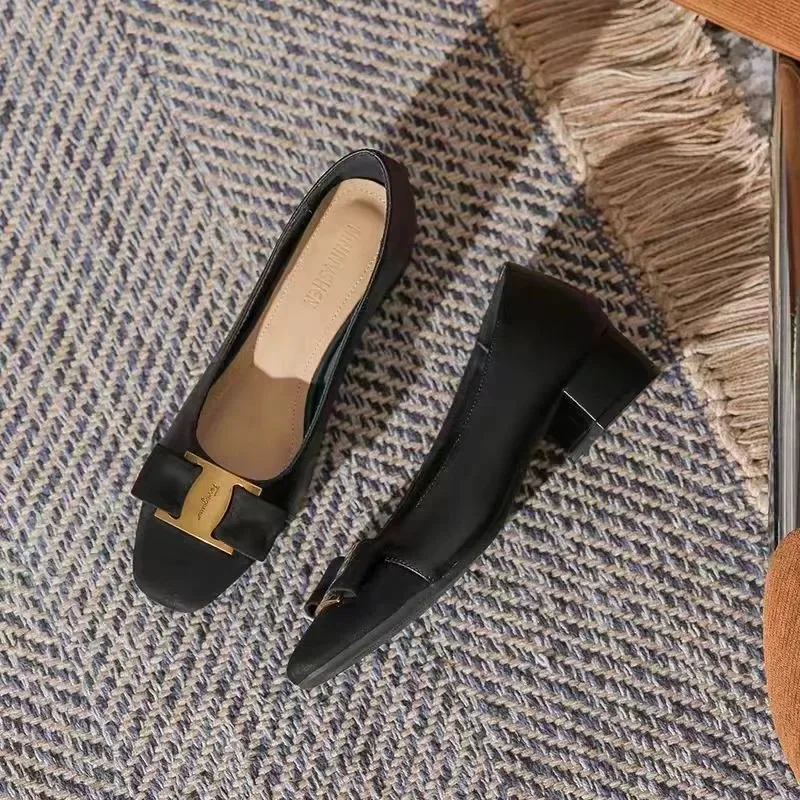 New Temperament Elegant Fashion High-heeled Shoes Women's Shoes Spring Bow Mid-heel Leather All-match Thick-heeled Shoes 4