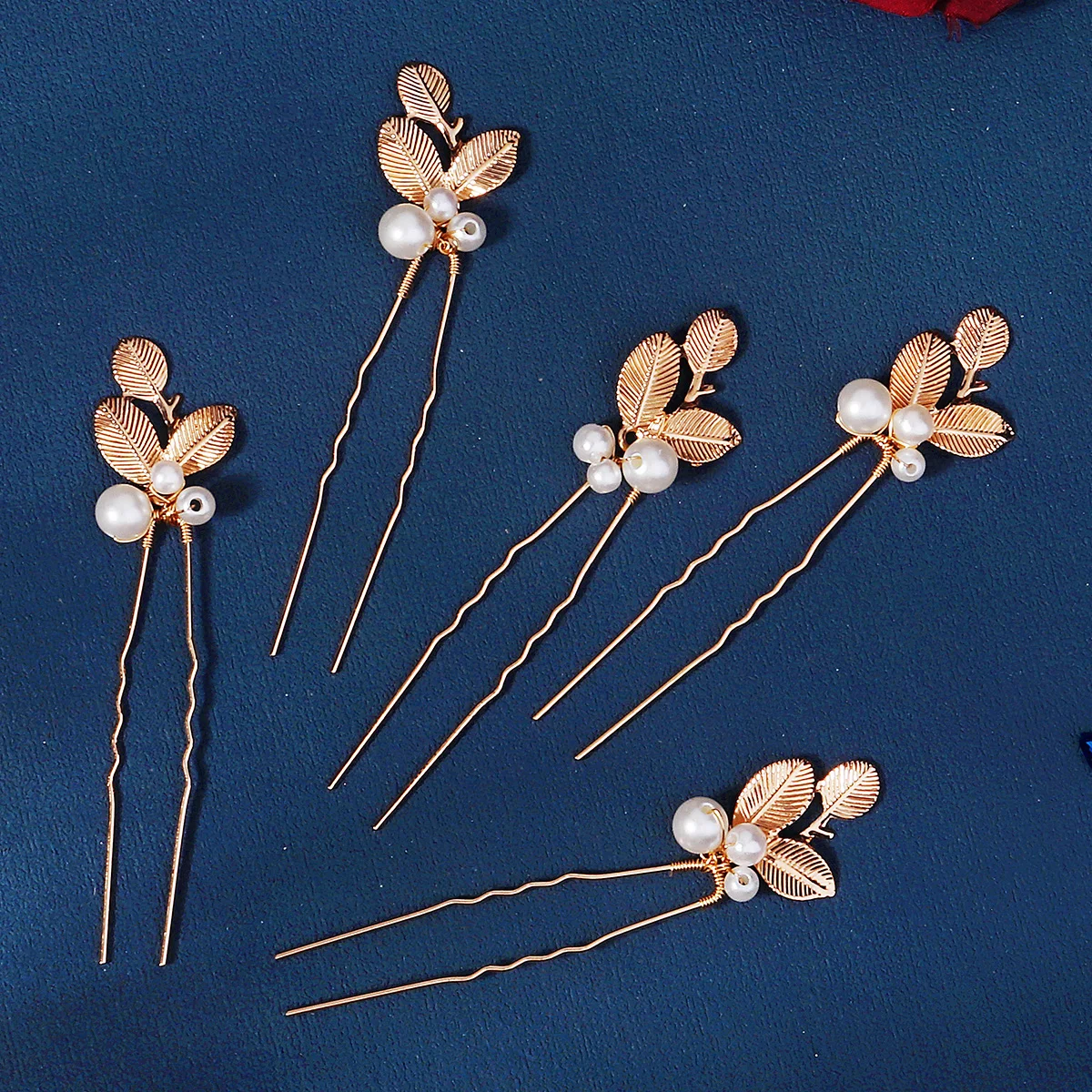 2 Stück goldene Perle Strass Haarnadel für Frauen neueste Braut Hochzeit Haars täbchen Boho-Stil Kopf bedeckungen Haarschmuck – Detail 12