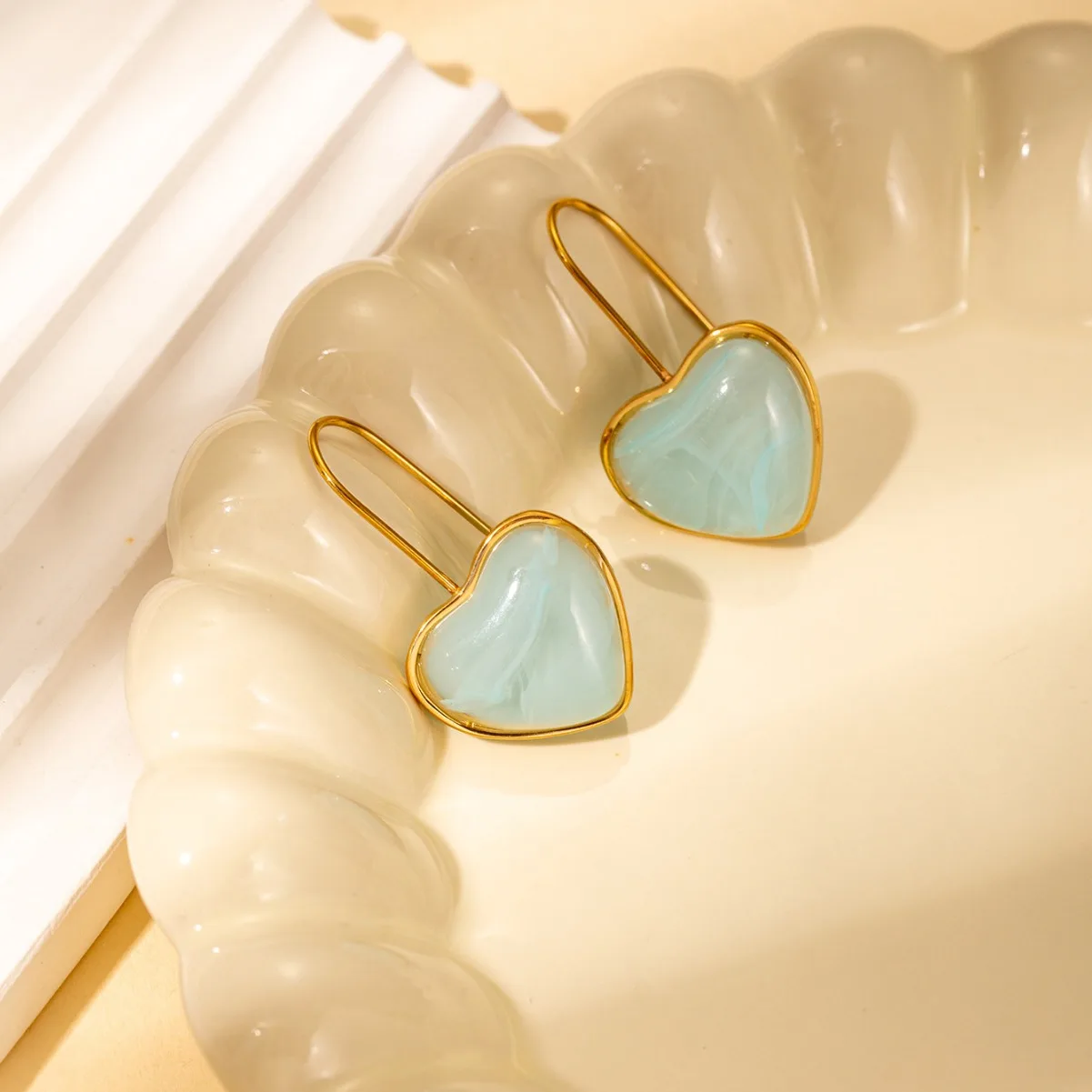 Love Resin Korean Sweet Ladies Summer Earrings Drop Earrings For Women Girl Stainless Steel Dangle Earrings 2
