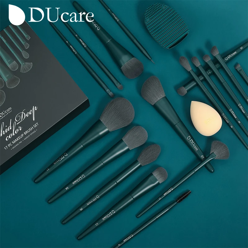 DUcare 전문가용 메이크업 브러시 17개 세트, 얼굴/눈: 파운데이션, 컨실러, 컨투어, 하이라이터, 파우더 ? 스펀지+세척패드, 그린, 여성용, 여행용 ? 합성모