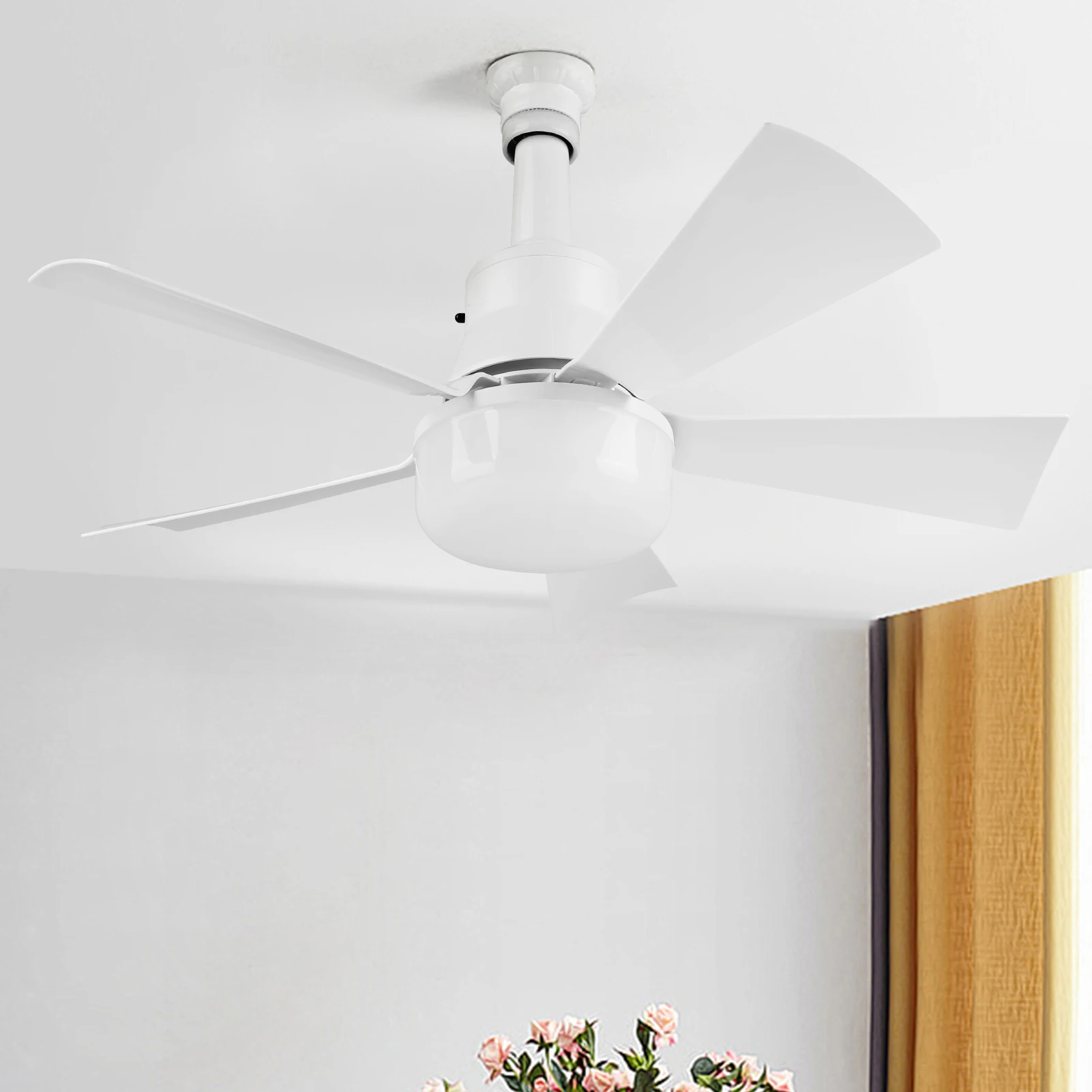 40W Socket Fan Light Screw Ceiling Fan with Light and Remote Adjustable Wind Speed Socket Ceiling Bulb for Bedroom