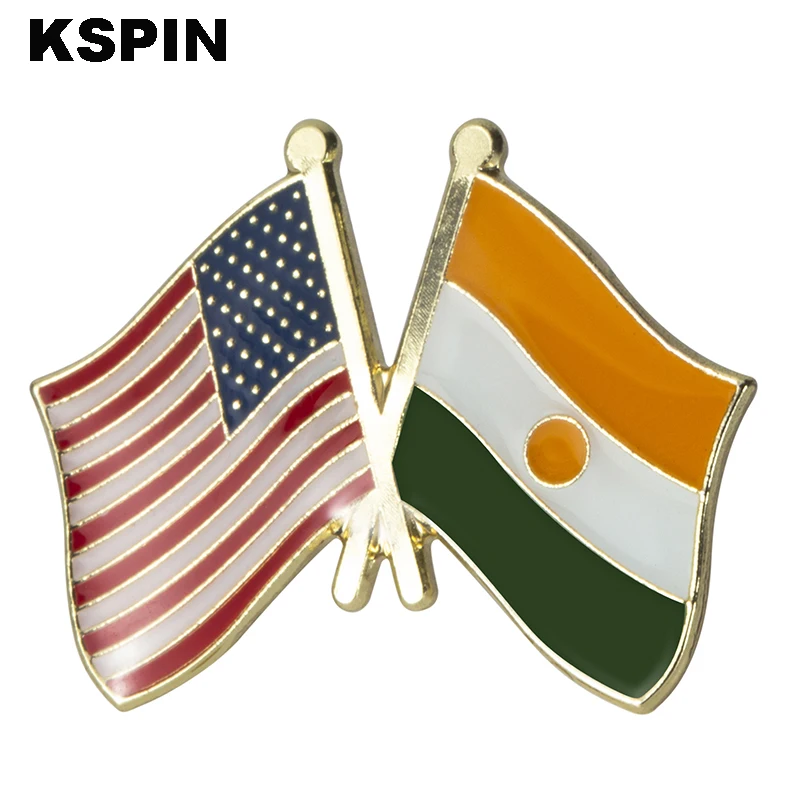 Рисунок 2 - Брошь в виде булавки на лацкан