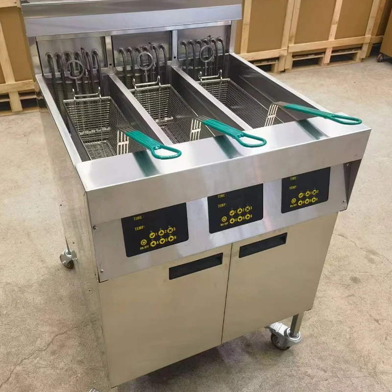 CE Commercial Kitchen Equipment Automatic Lift Deep Fryer Large Capacity Heavy Duty 3-Tank Fryer With Oil Filtration System