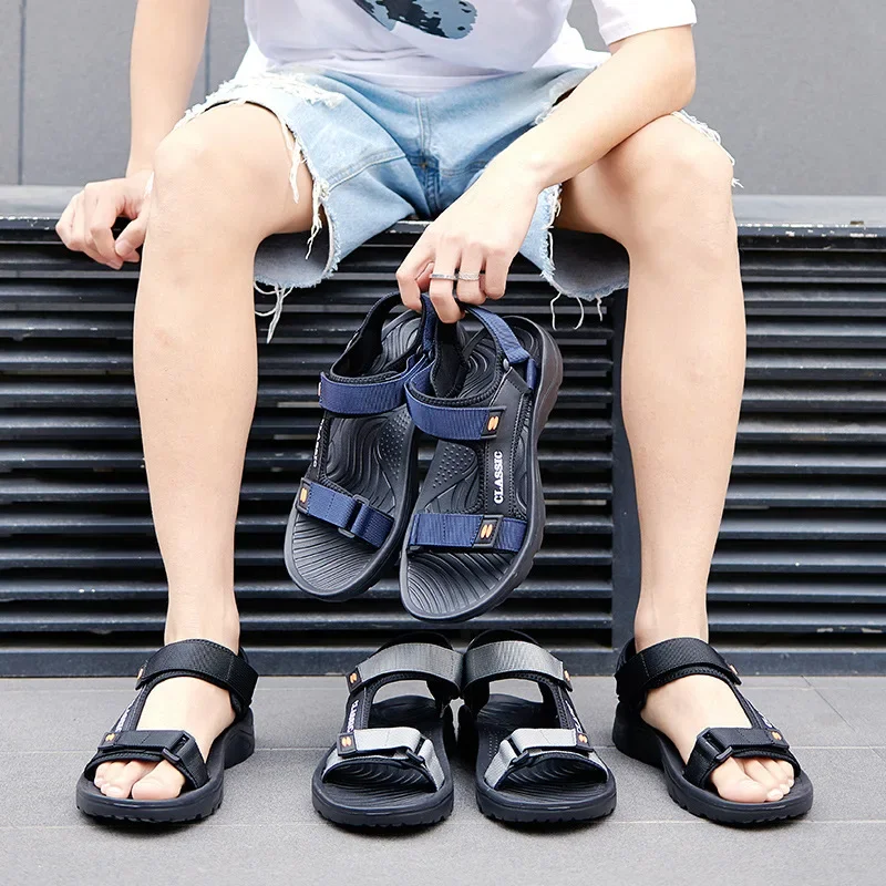 Summer New Large Size Sandals Men's Beach Shoes Soft Sole Sandals Breathable PU Leather Sandals High Quality Clogs Large Size 46