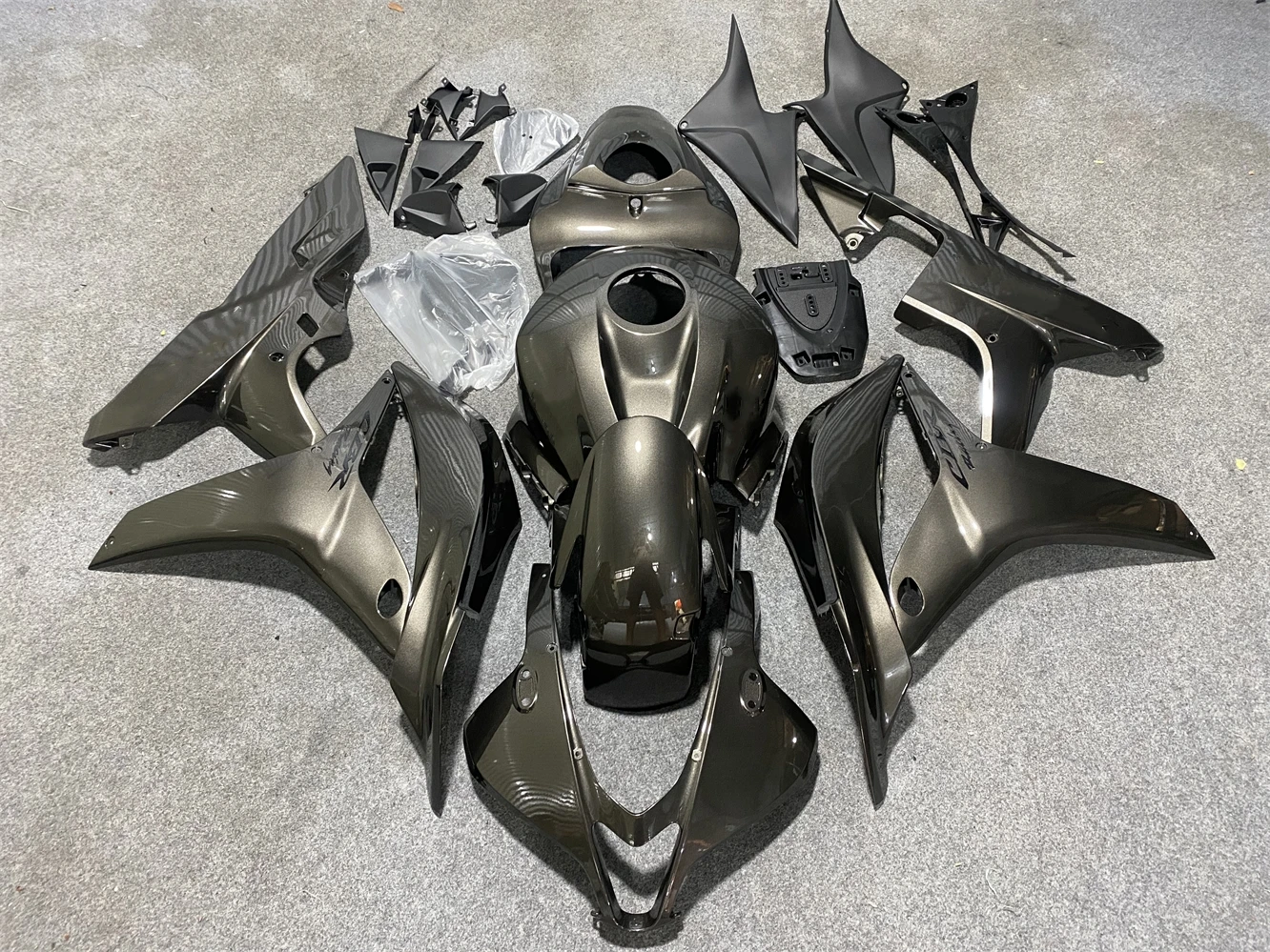 

For CBR600RR CBR 600RR CBR 600 RR F5 2007 - 2008 Motorcycle fairing body kit ABS injection molding gray