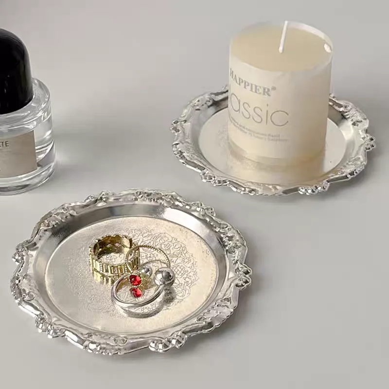 Silver and gold iron plate, decorative jewelry display