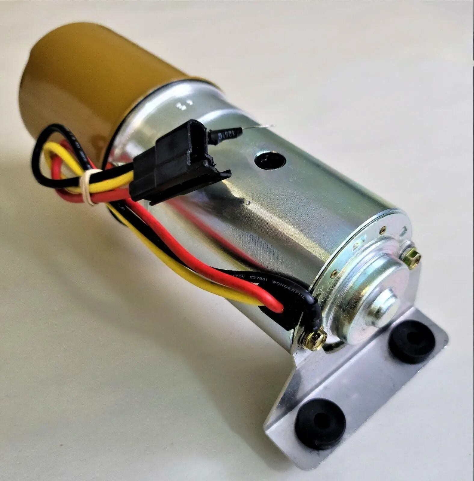 

AP02 NEW For 1967-1972 Oldsmobile Cutlass & 442 Convertible Top Motor Pump